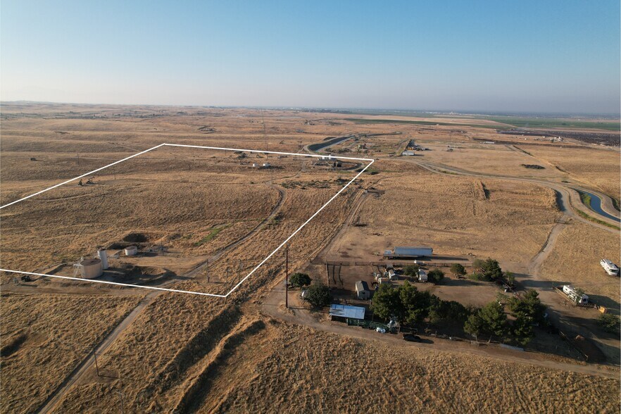 More Photos Of 20 Acres in Kern County Rd, Bakersfield Land For Sale