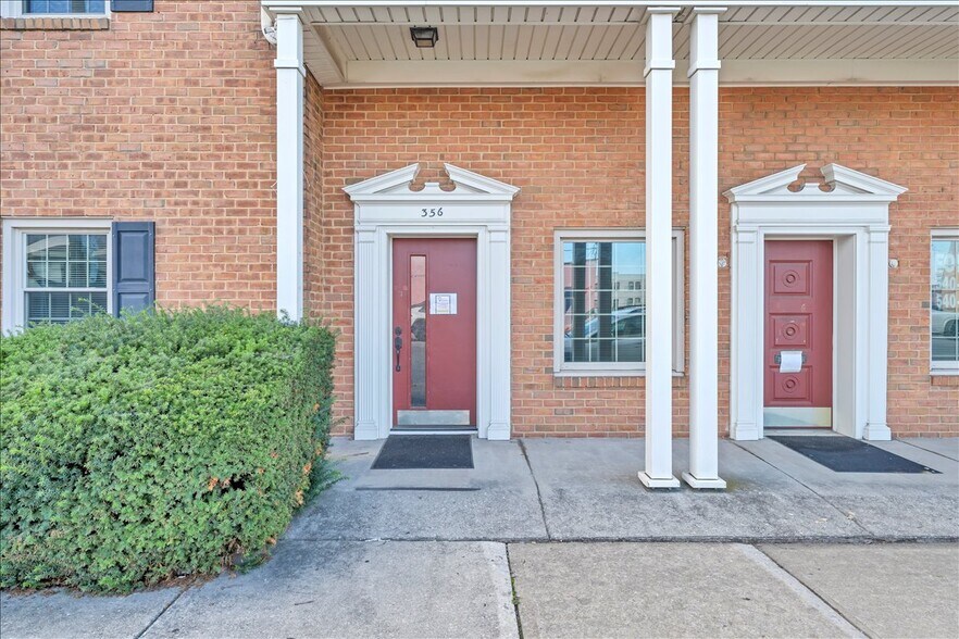 More Photos Of 356-358 Campbell Ave NW, Roanoke Office For Sale