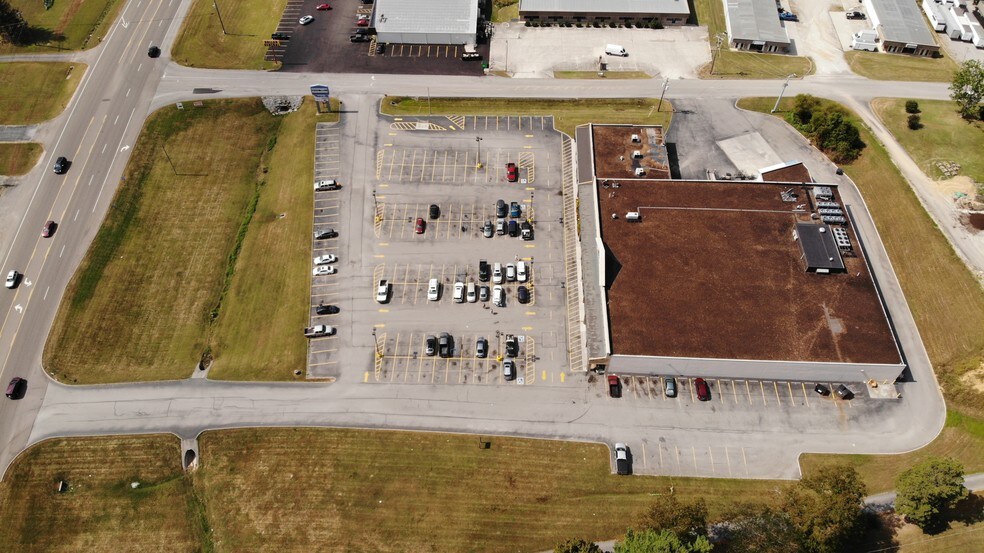 More Photos Of 1240 Middlesboro Hwy, LaFollette Unknown For Lease