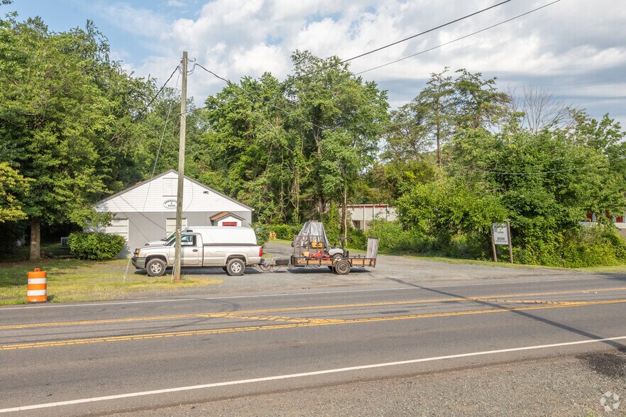 More Photos Of 8910 Bradley Manor pl, Manassas Daycare Center For Sale