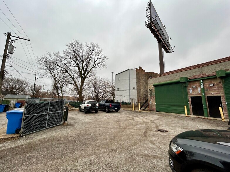 More Photos Of 5923-5927 S Wentworth Ave, Chicago Office Residential For Lease