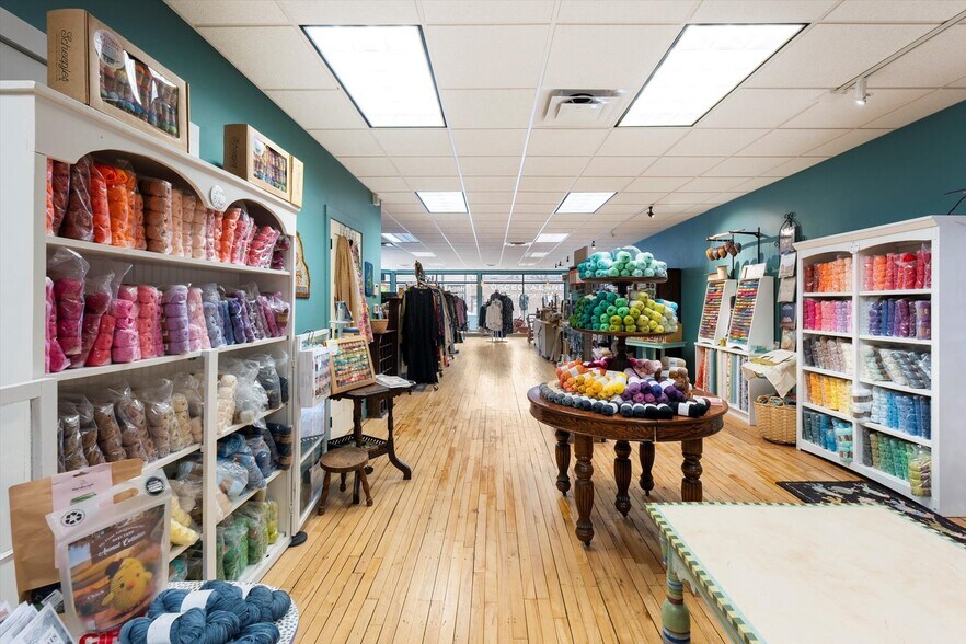 More Photos Of 111-113 Cascade St, Osceola Storefront For Sale