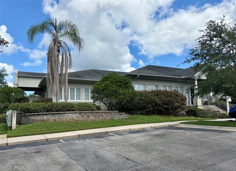 More Photos Of 1701 NW 80th Blvd, Gainesville Office For Lease