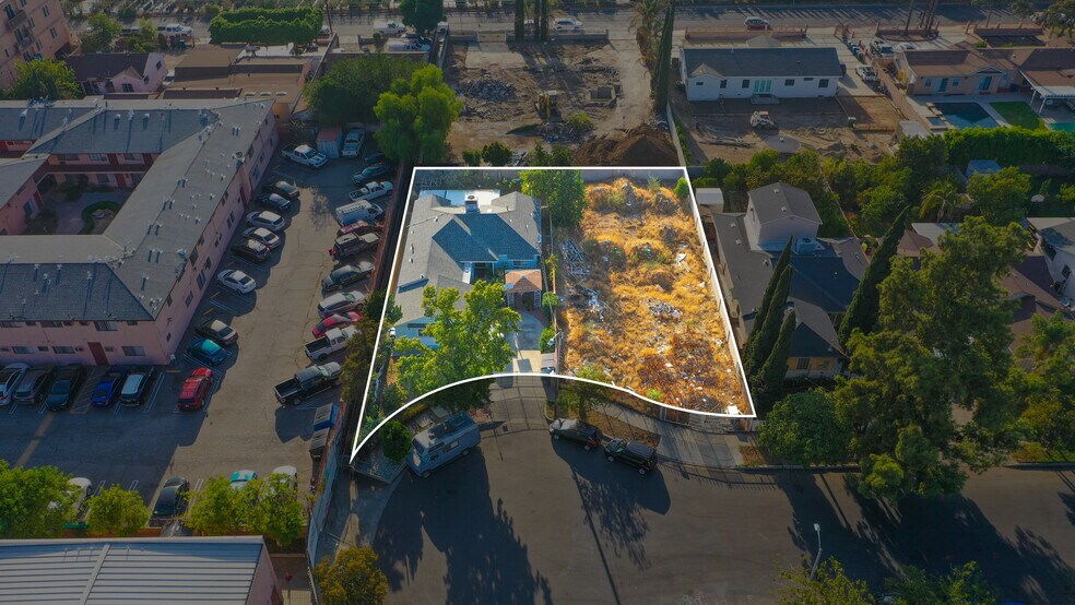 More Photos Of 7639 Simpson Ave, North Hollywood Land For Sale