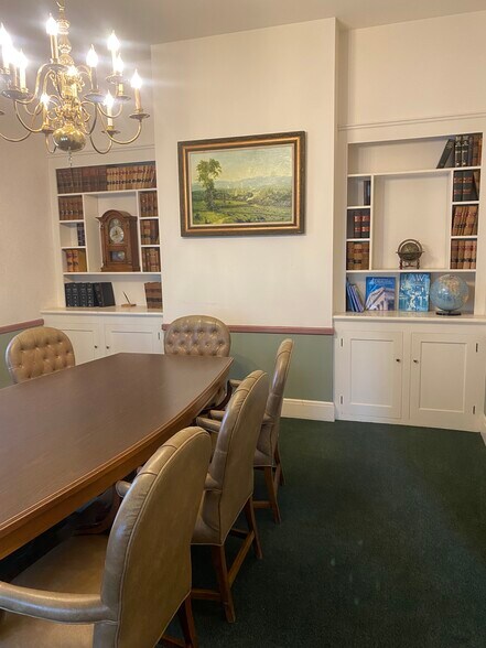 More Photos Of 11 E Cliff St, Somerville Office Residential For Lease