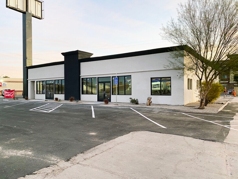 Primary Photo Of 320 S Lovekin Blvd, Blythe Freestanding For Lease