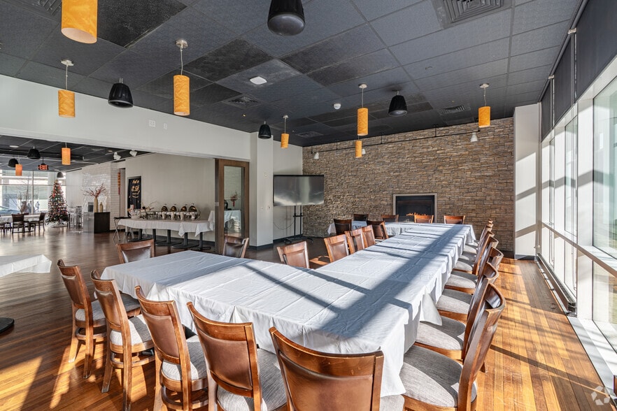 More Photos Of 840 W Hamilton St, Allentown Unknown For Lease