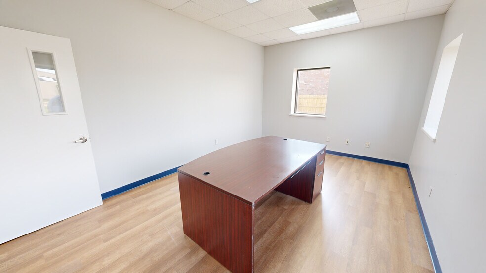More Photos Of 635 Petro Point Dr, Lake Charles Office For Sale