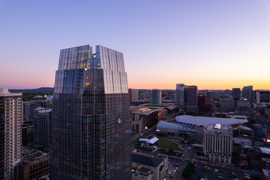 More Photos Of 150 3rd Ave S, Nashville Office For Lease