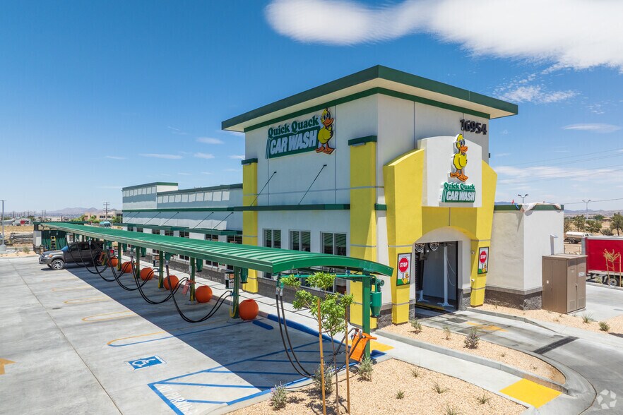 Primary Photo Of 16968 Main St, Hesperia Freestanding For Lease