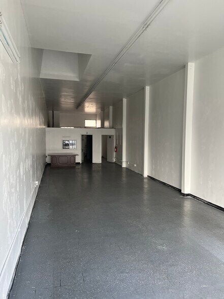 More Photos Of 6207-6209 Pacific Blvd, Huntington Park Storefront For Lease