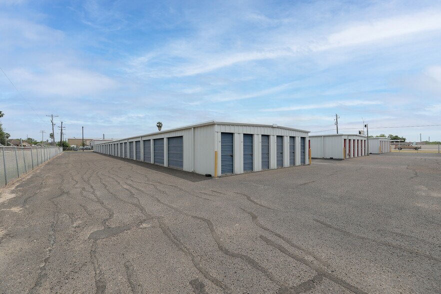 More Photos Of 2604 W Interstate Highway 2, Mission Self Storage For Sale