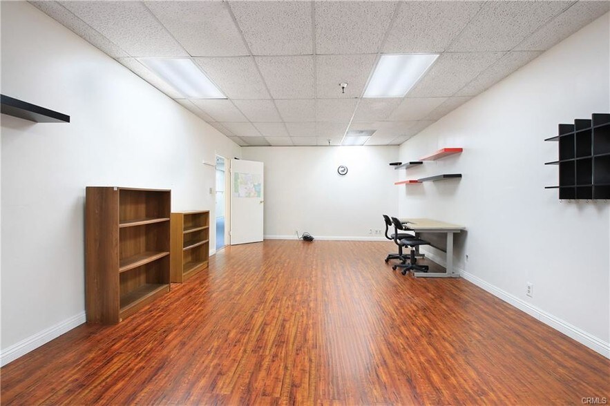 More Photos Of 1455 Monterey Pass Rd, Monterey Park Office Residential For Lease