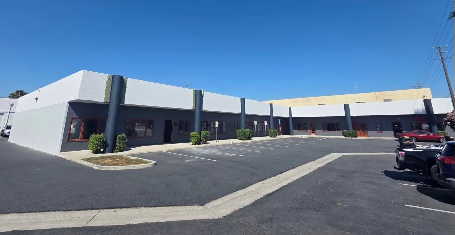 Primary Photo Of 1201-1215 E Warner Ave, Santa Ana Storefront For Lease