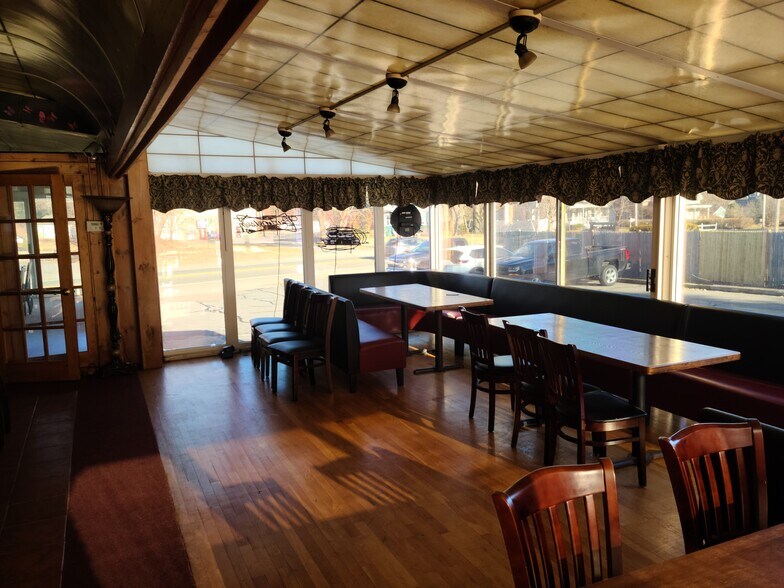 More Photos Of 115 S Main St, West Bridgewater Restaurant For Sale