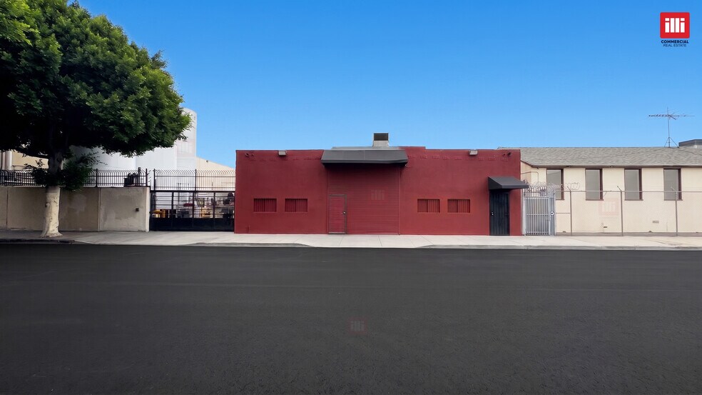 More Photos Of 1361 Newton St, Los Angeles Warehouse For Sale