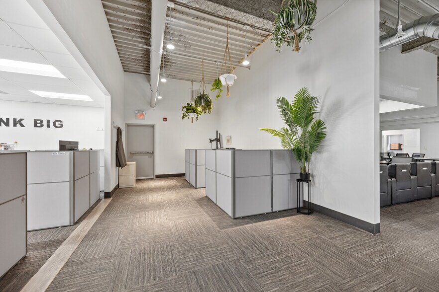 More Photos Of 142 Temple St, New Haven Medical For Lease