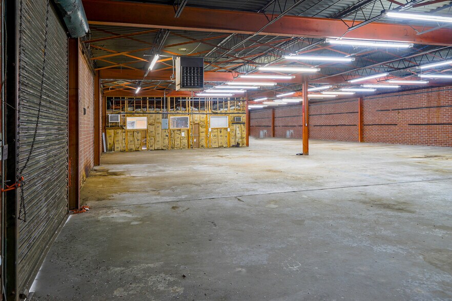 More Photos Of 4111 Montgomery St, Savannah Warehouse For Sale