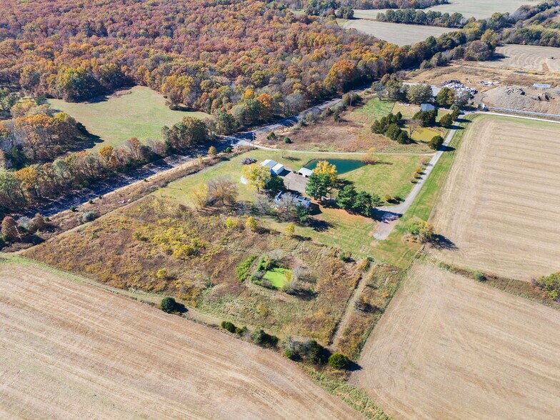 More Photos Of 29560 Reames Ln, Jonesburg Industrial For Sale