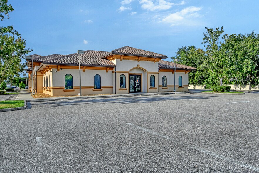 More Photos Of 7915 US Hwy 301 N, Ellenton Medical For Sale