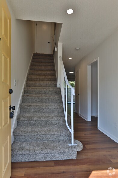 More Photos Of 1127 Rutherford Rd, Greenville Apartments For Sale