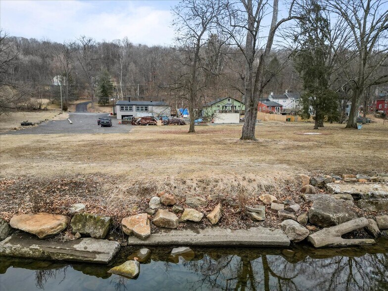 More Photos Of 23 Musconetcong River Rd, Hampton General Retail For Sale