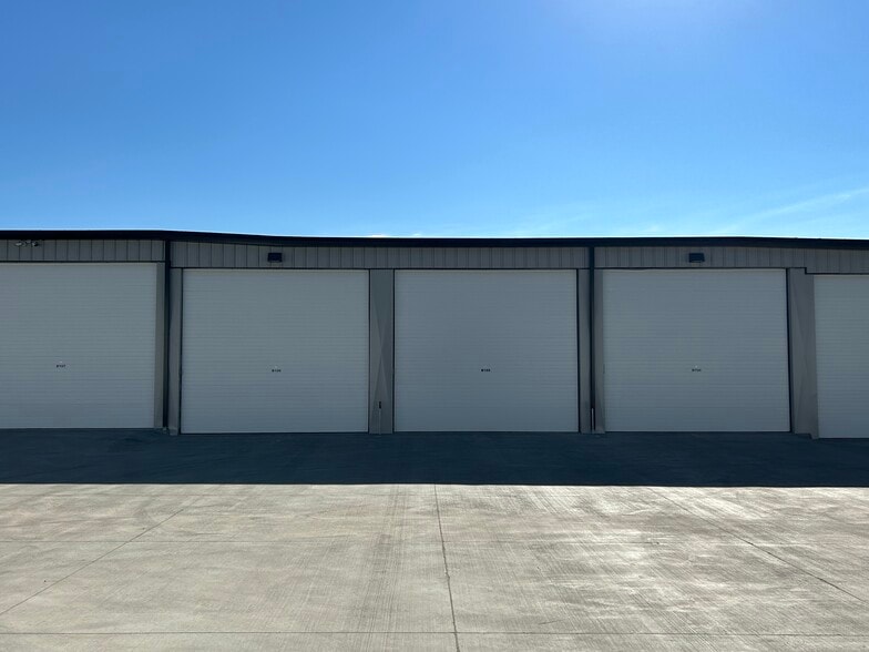 More Photos Of 5590 Dark Sky, Flagstaff Self Storage For Sale