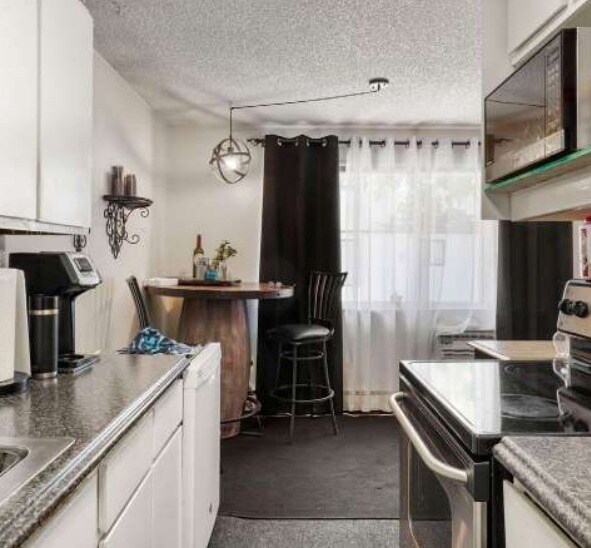 More Photos Of 207 S Jefferson Ave, Loveland Apartments For Sale