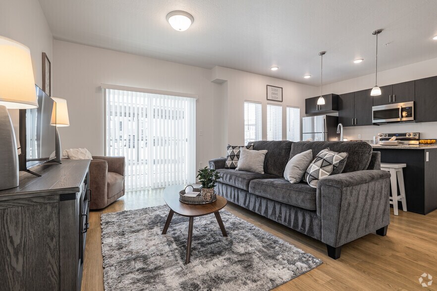 More Photos Of 1241 N Lexington Greens Dr, Tooele Apartments For Sale