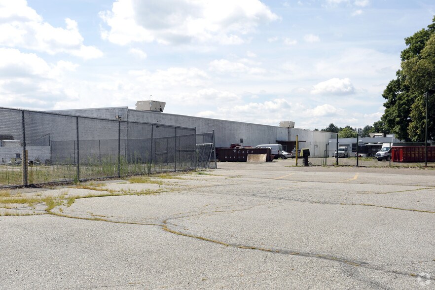 More Photos Of 429 Rockaway Valley Rd, Boonton Manufacturing For Lease