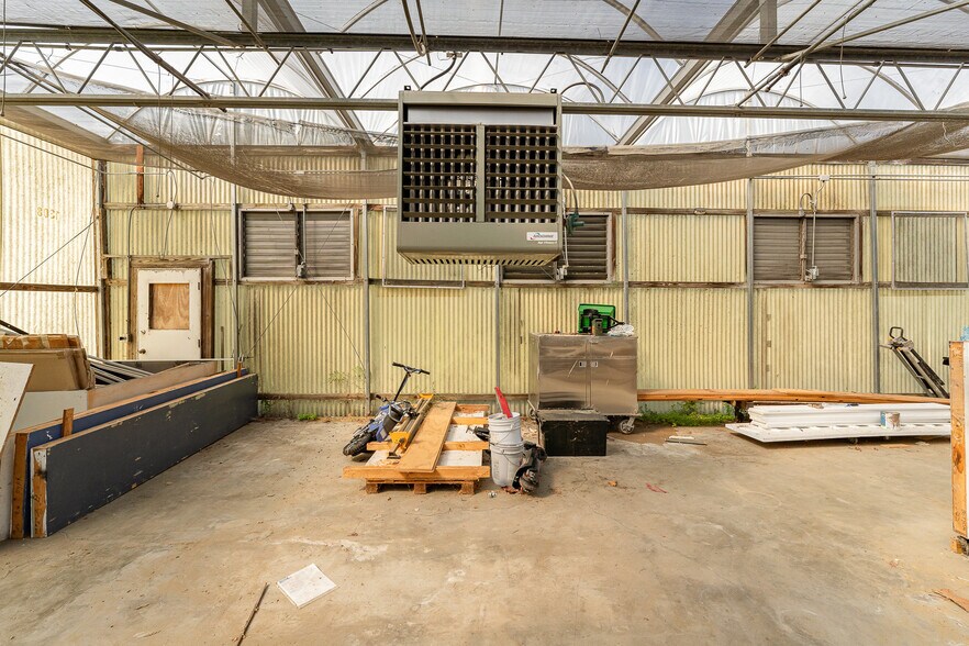 More Photos Of 1308 Starr Dr, High Point Service For Lease