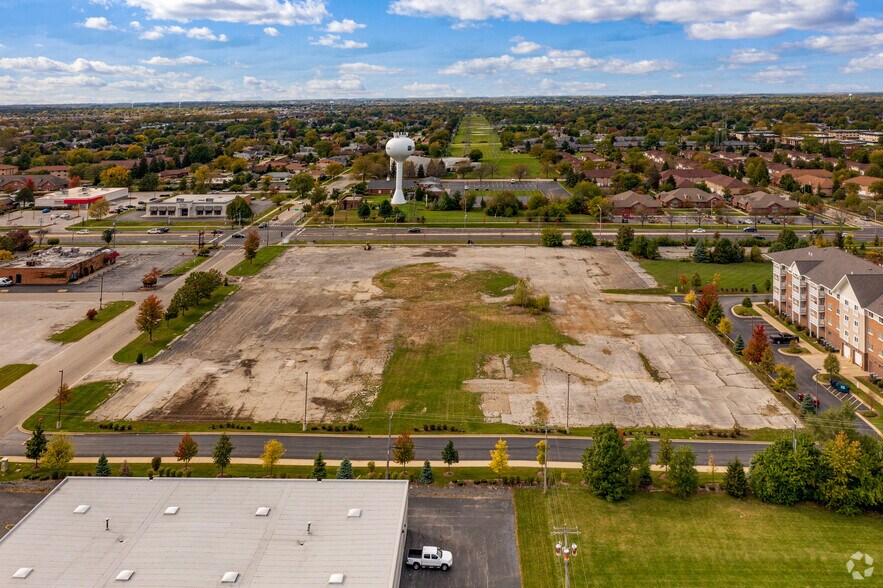 More Photos Of 15555 S Harlem Ave, Orland Park Land For Lease