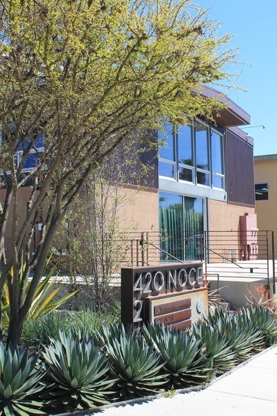 More Photos Of 420 N Cedros Ave, Solana Beach Loft Creative Space For Lease