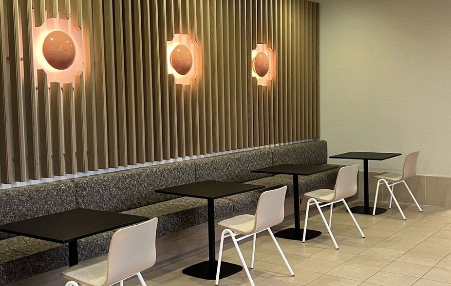 More Photos Of 26533 Evergreen Rd, Southfield Office For Lease