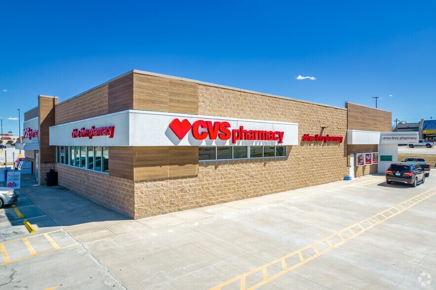 More Photos Of 2702 Valwood Pkwy, Farmers Branch Drugstore For Sale