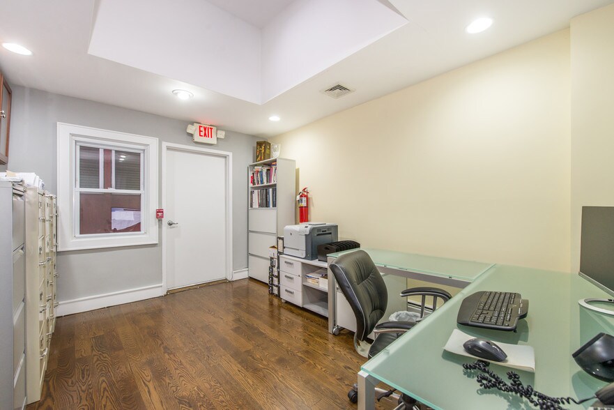 More Photos Of 117 Washington St, Hoboken Storefront Retail Office For Sale