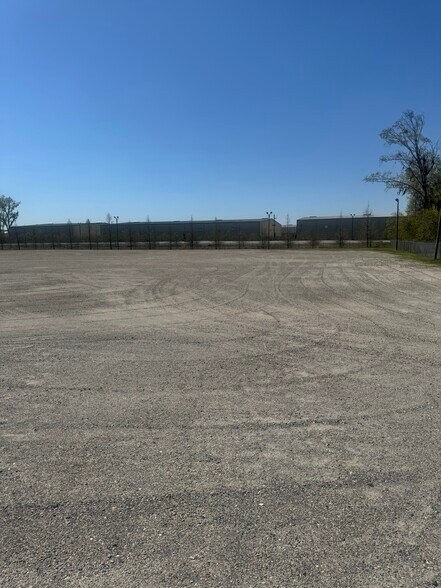 More Photos Of 165 Distribution Drive, Pooler Land For Lease