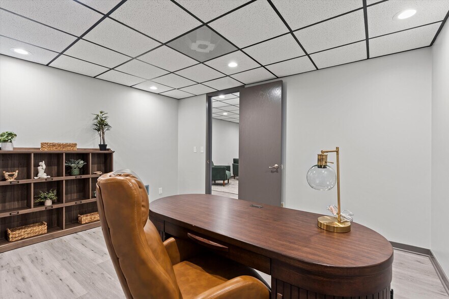 More Photos Of 502 W Markey Rd, Belton Medical For Lease