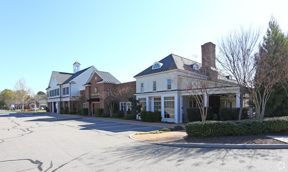 More Photos Of 13811-13845 Village Place Dr, Midlothian Storefront For Sale