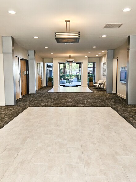 More Photos Of 7801 Folsom Blvd, Sacramento Office For Lease