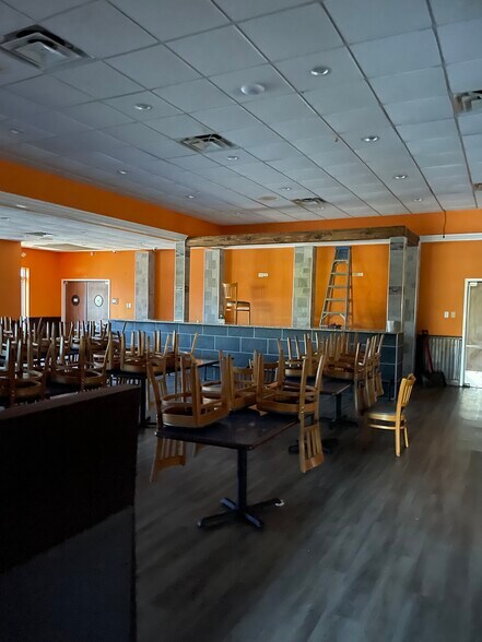 More Photos Of 2006 S Sterling St, Morganton Freestanding For Lease