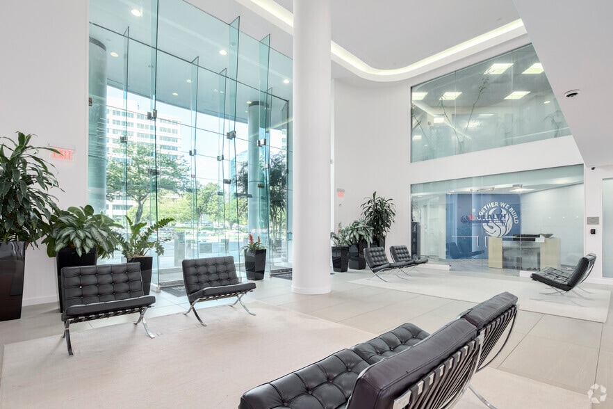 More Photos Of 8609 Westwood Center Dr, Vienna Unknown For Lease