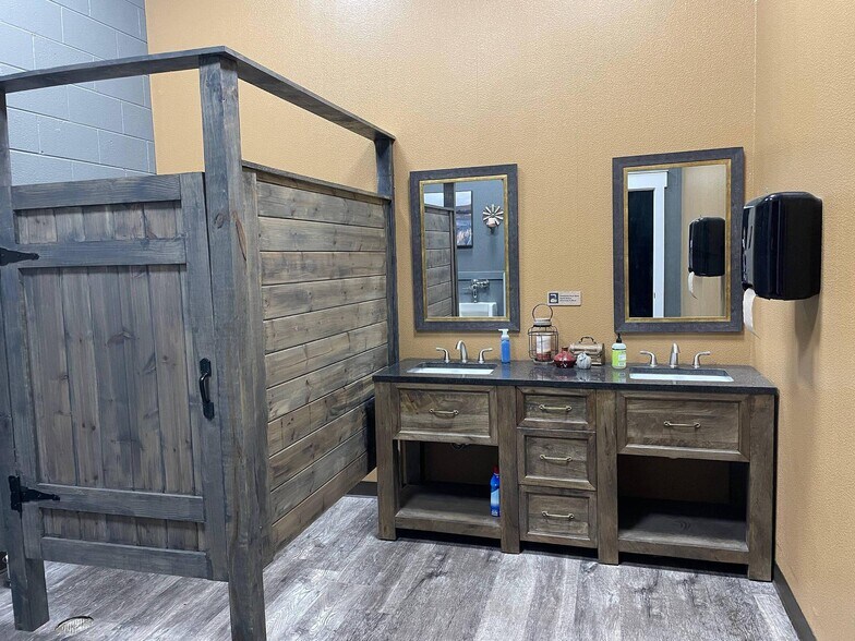 More Photos Of 4104 Ringgold Rd, Chattanooga Restaurant For Sale