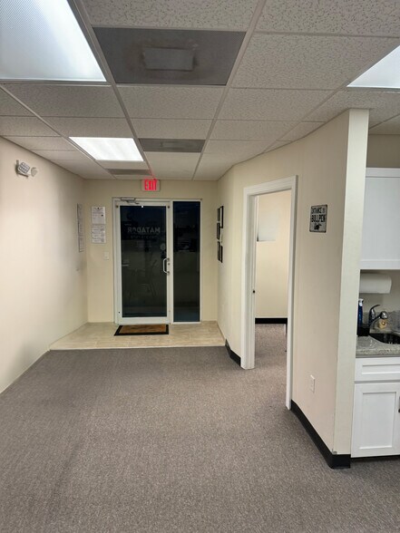 More Photos Of 2781 Vista Pky, West Palm Beach Light Manufacturing For Lease
