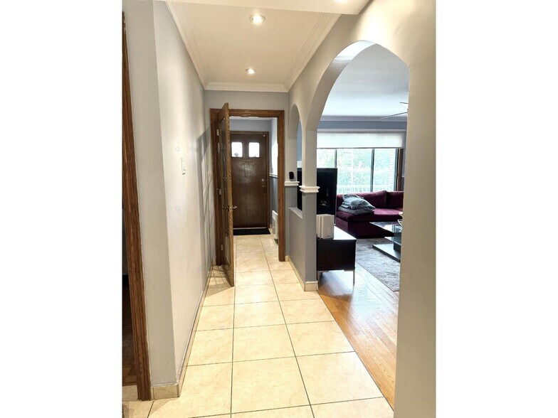 More Photos Of 8850-8856 Ravel Rue, Saint-leonard Apartments For Sale