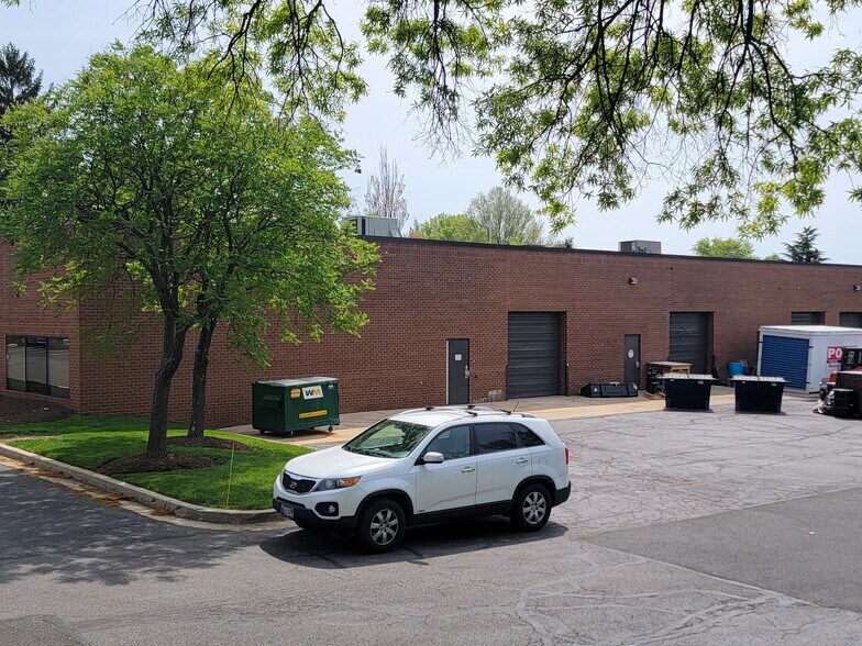 More Photos Of 7520 Standish Pl, Rockville Office For Lease