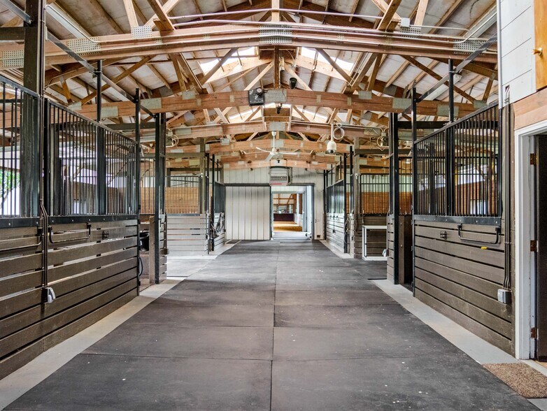 More Photos Of 165 Schneider Rd, Elburn Land For Sale