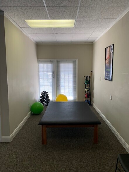 More Photos Of 501 E Oak St, Kissimmee Medical For Lease