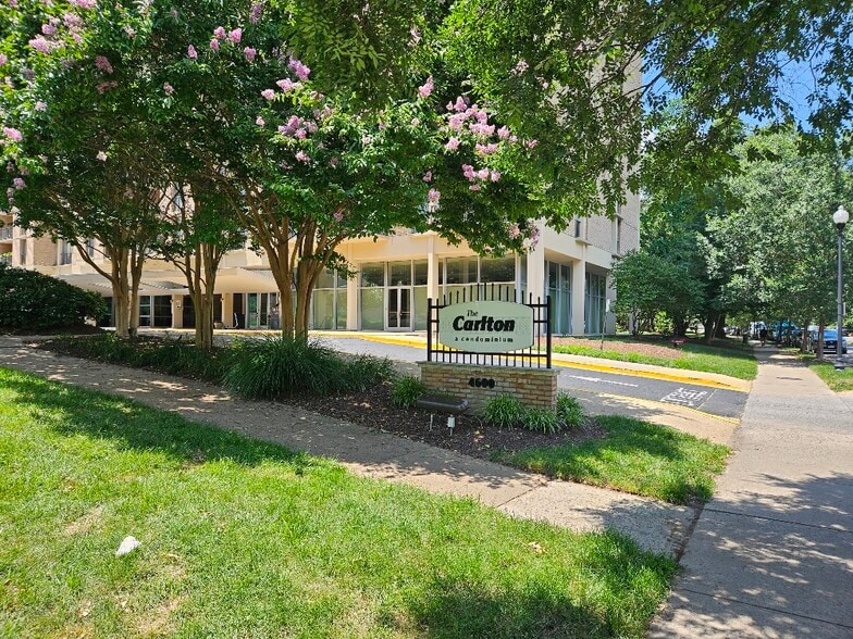 More Photos Of 4600 S Four Mile Run Dr, Arlington Apartments For Sale