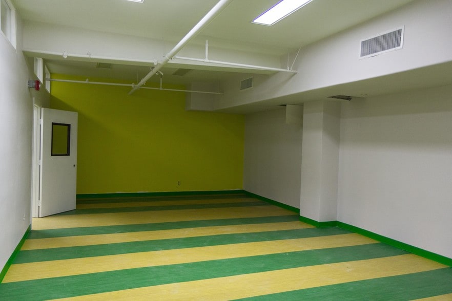 More Photos Of 1701 E Oakey Blvd, Las Vegas Religious Facility For Sale